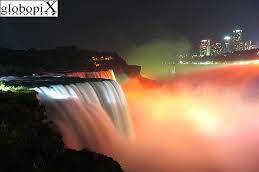 Cascate del niagara by night