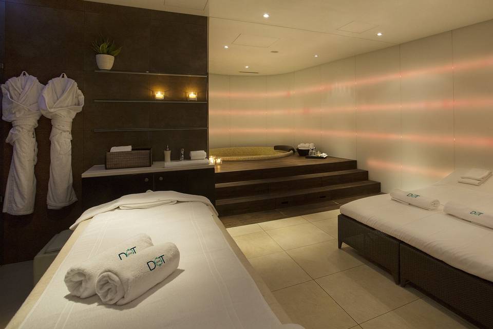 Spa suite