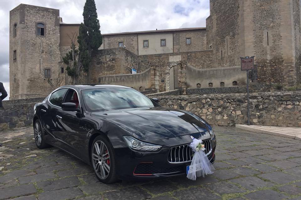 Maserati ghibli nero