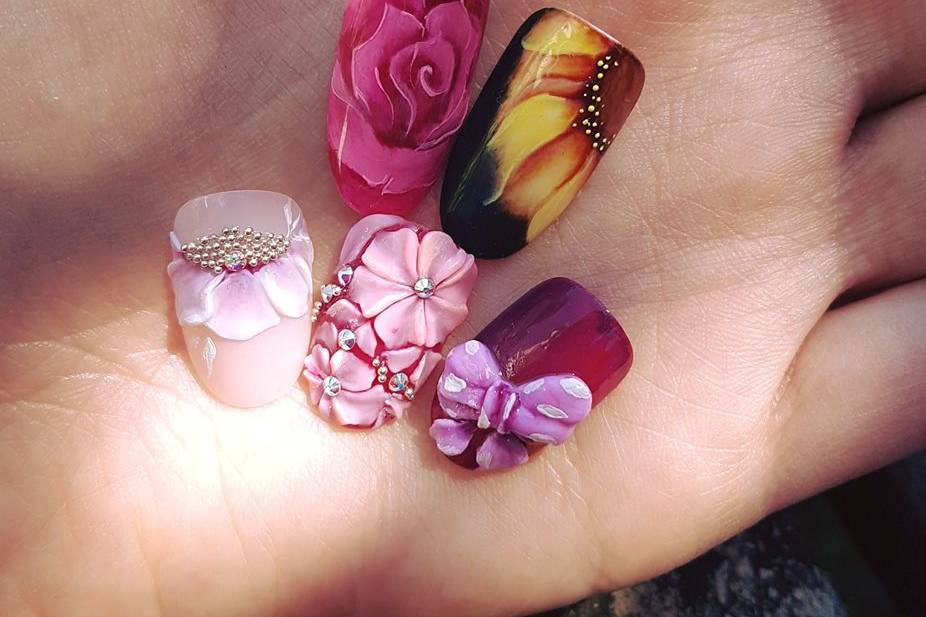 Nail art primaverile e estiva