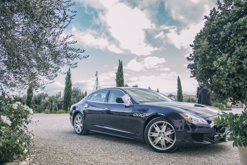 Maserati quattroporte blu