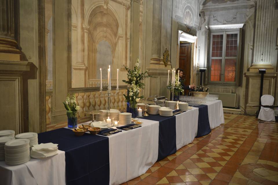 Banqueting buffet