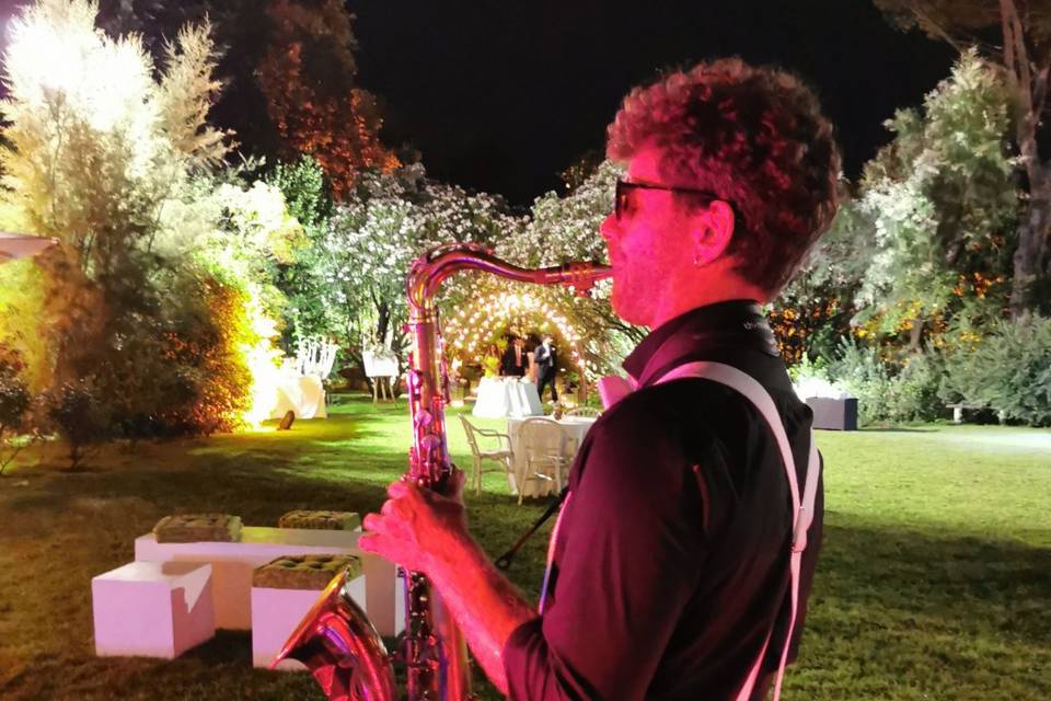 Sax swing