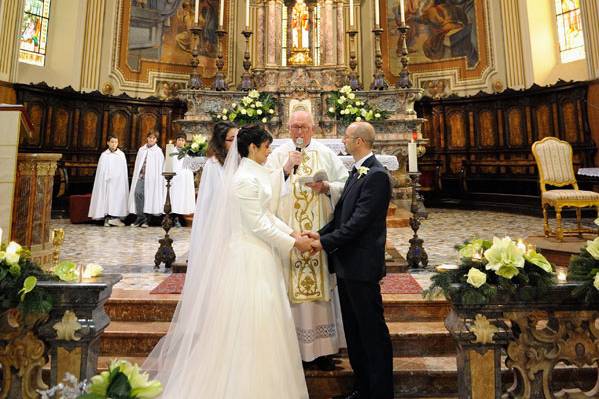 Gli Sposi all'altare