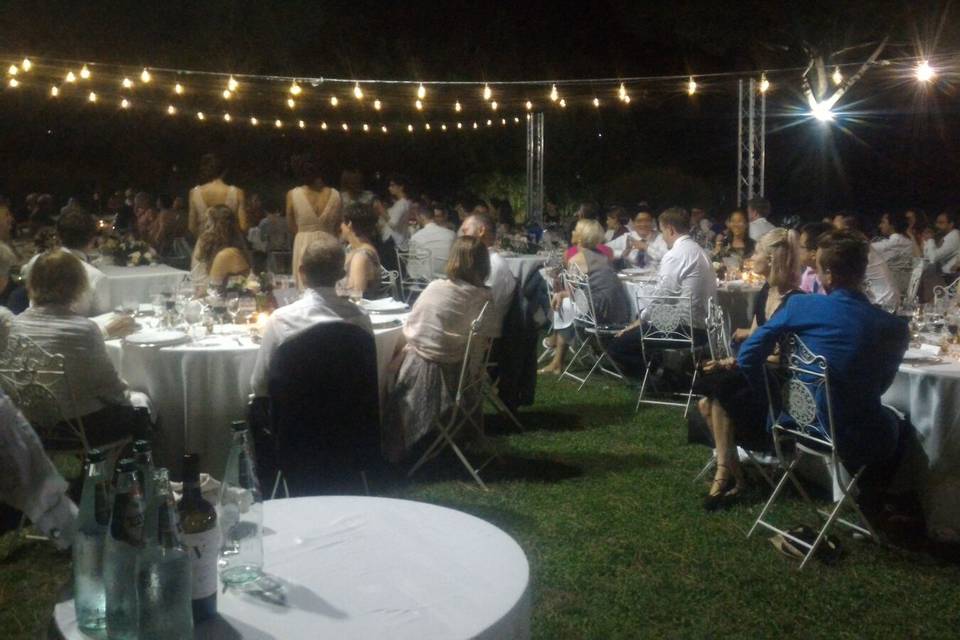 Illuminazione con catenarie