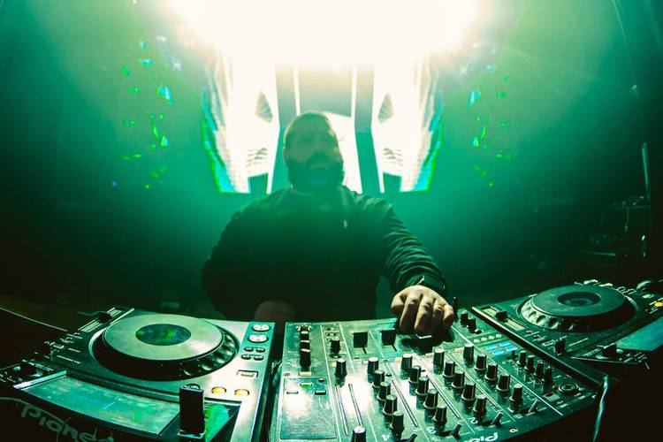 Lorenzo dj
