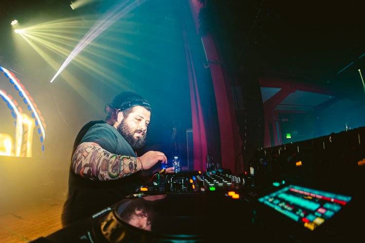 Lorenzo dj