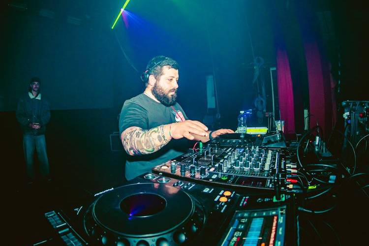 Lorenzo dj