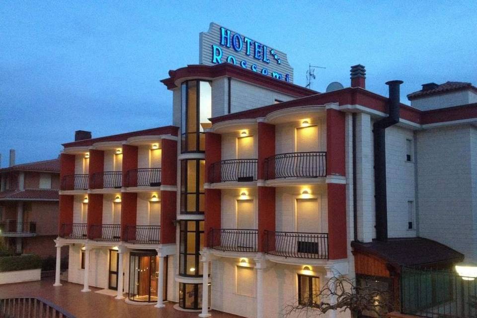 Hotel Rossemi