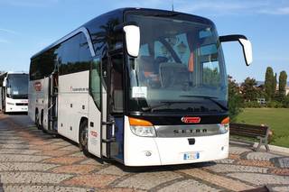 B Travel 1
