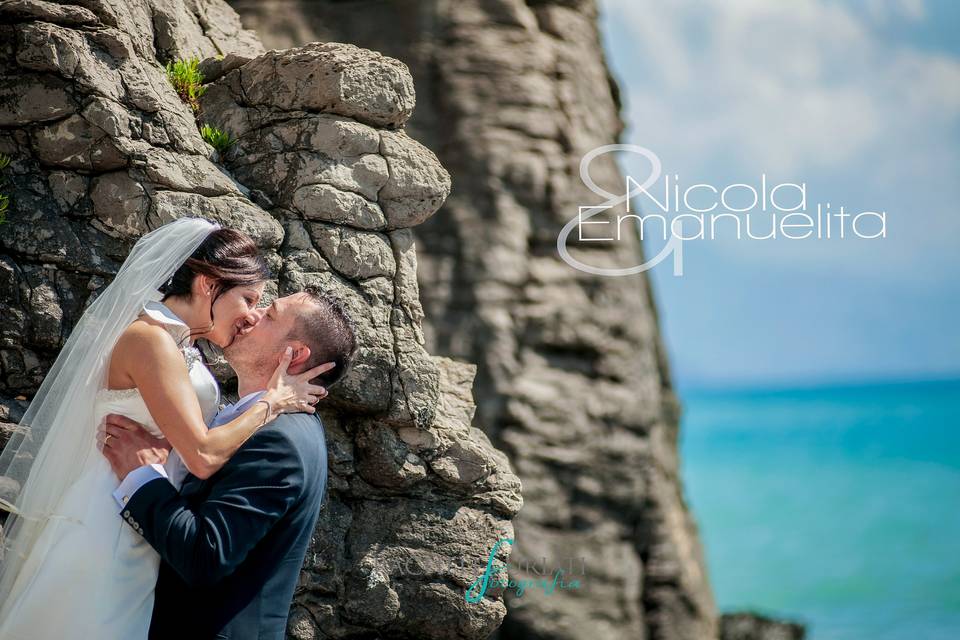 Bacio in spiaggia