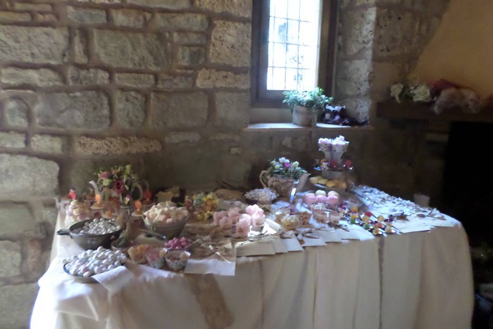 Sweet table