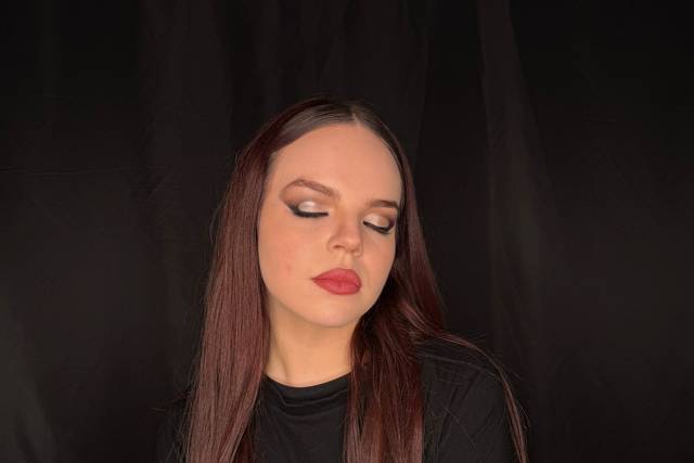 Cut Crease