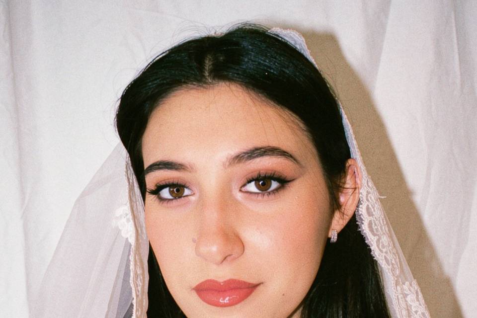 Soft glam bridal skin