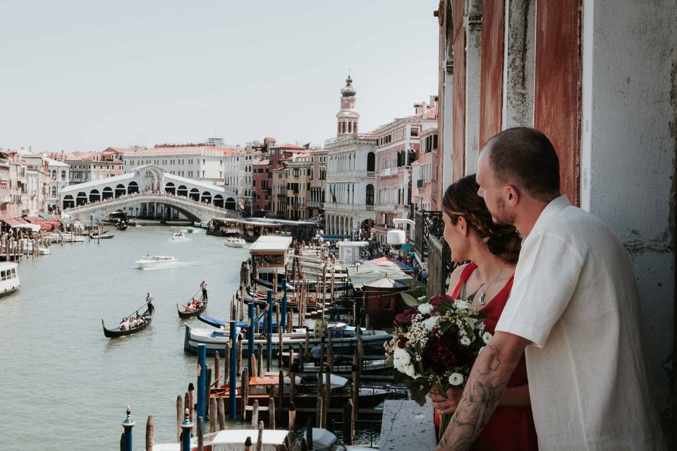 Matrimonio in rosso a Venezia