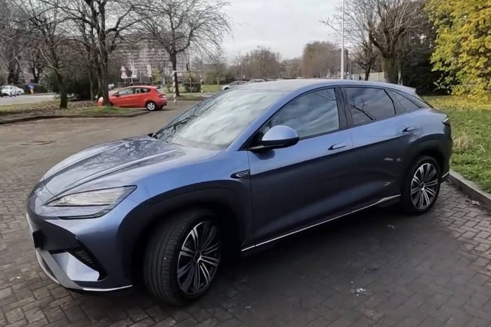 Suv coupe
