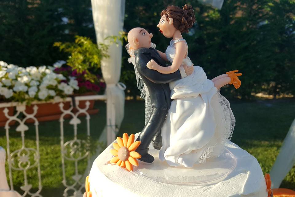 Cake topper