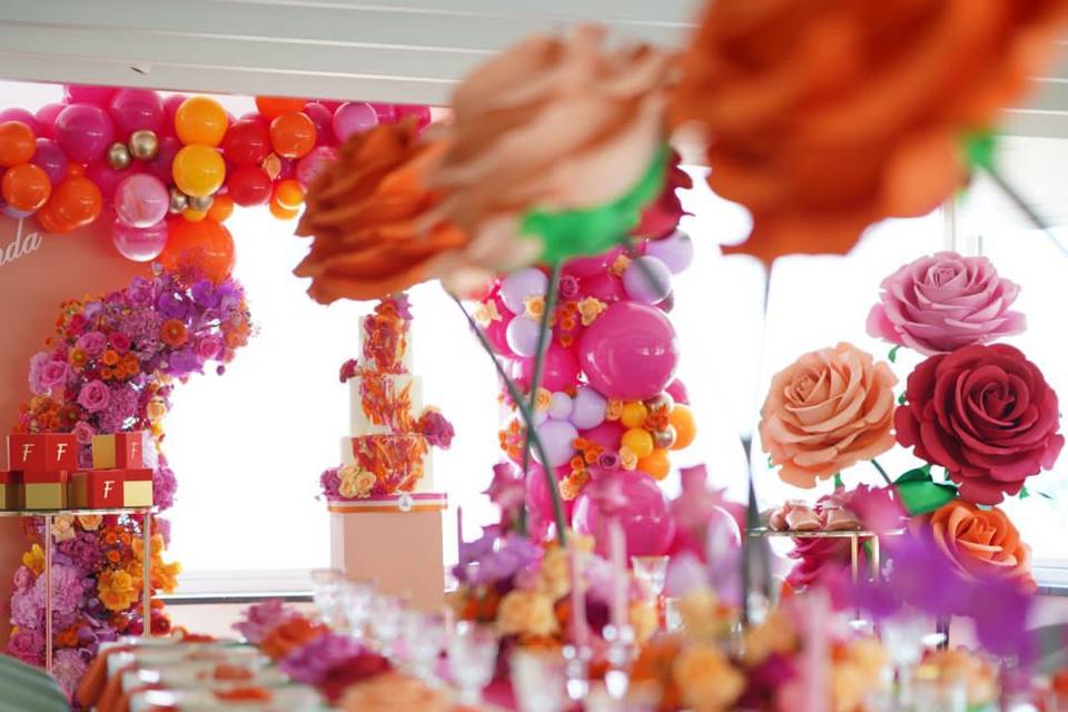 Grand Fleur Decor