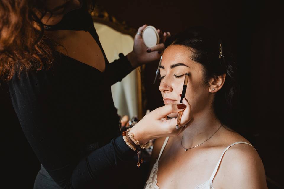 Preparazione sposa