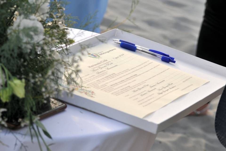 Matrimonio civile in spiaggia