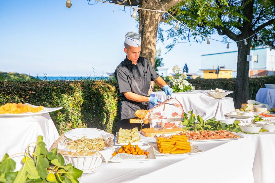 Aperitivo in piscina