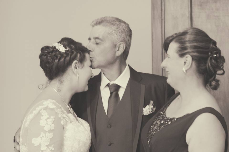 Sposa mamma e papà