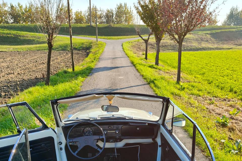 Maggiolone cabrio 1302