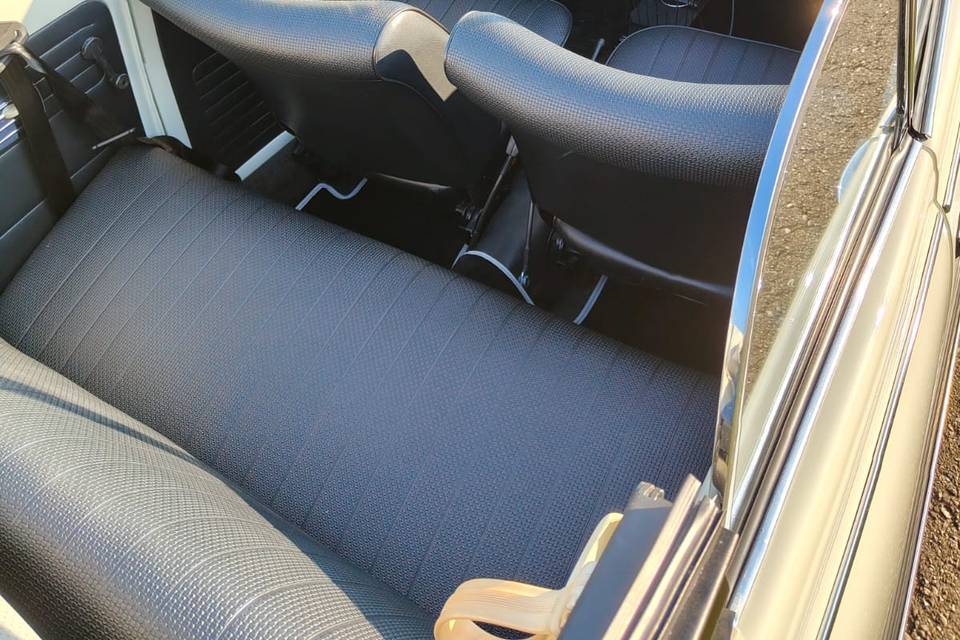 Maggiolone cabrio 1302