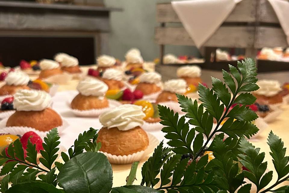 Finger food