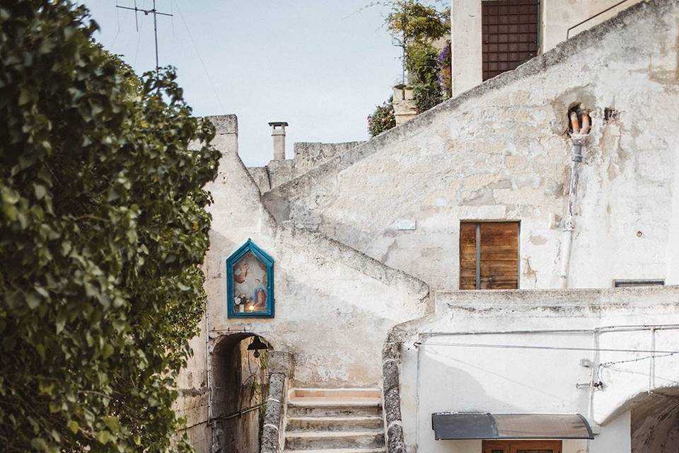 Sposa tra i Sassi di Matera