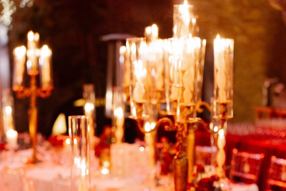 Pina signature table