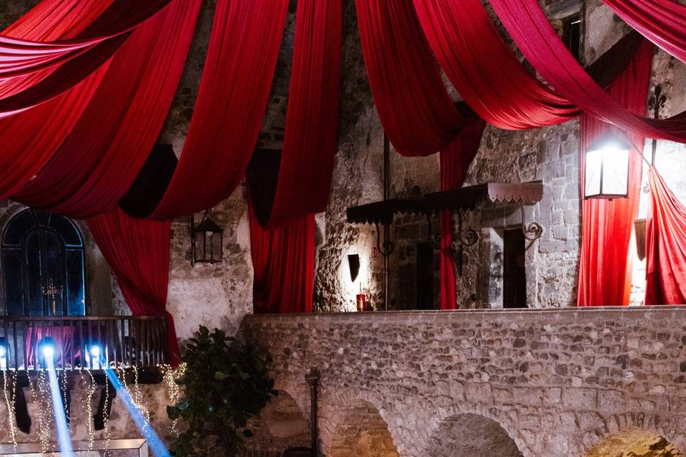 Pina signature table