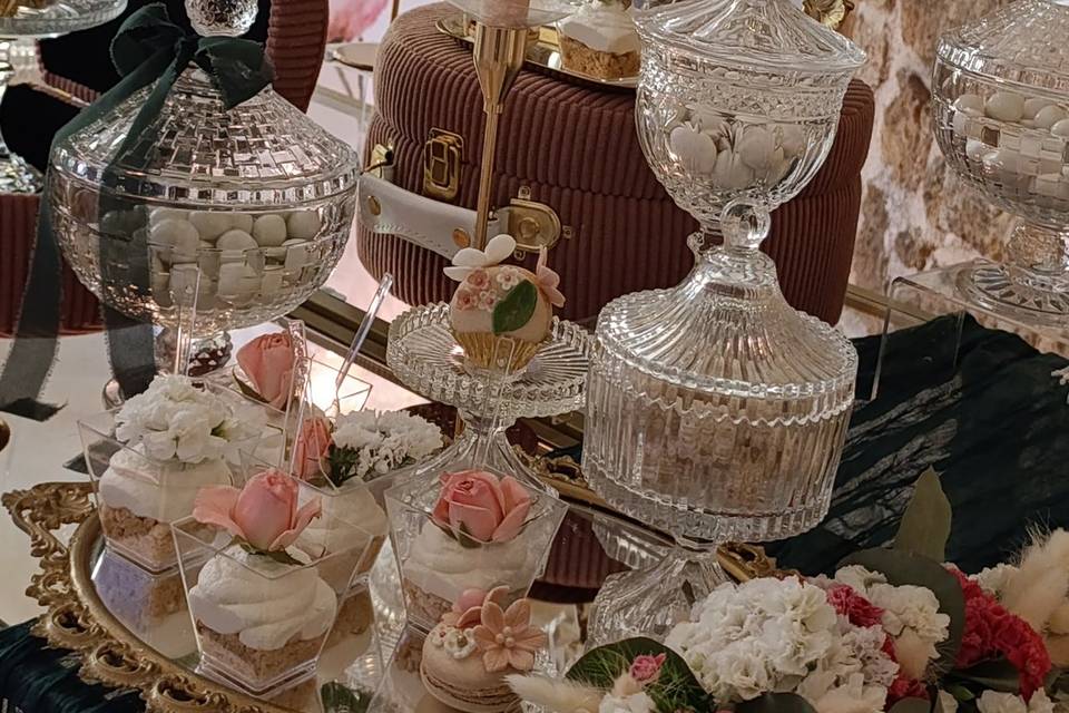 Sweet table
