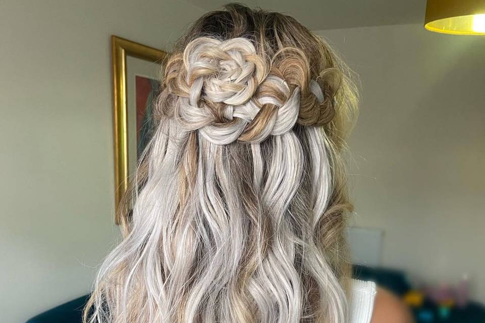 Hairstyle