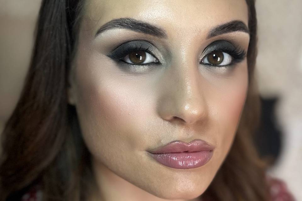 Smokey-Eyes