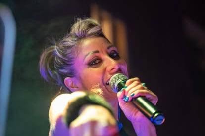 Cantante performer