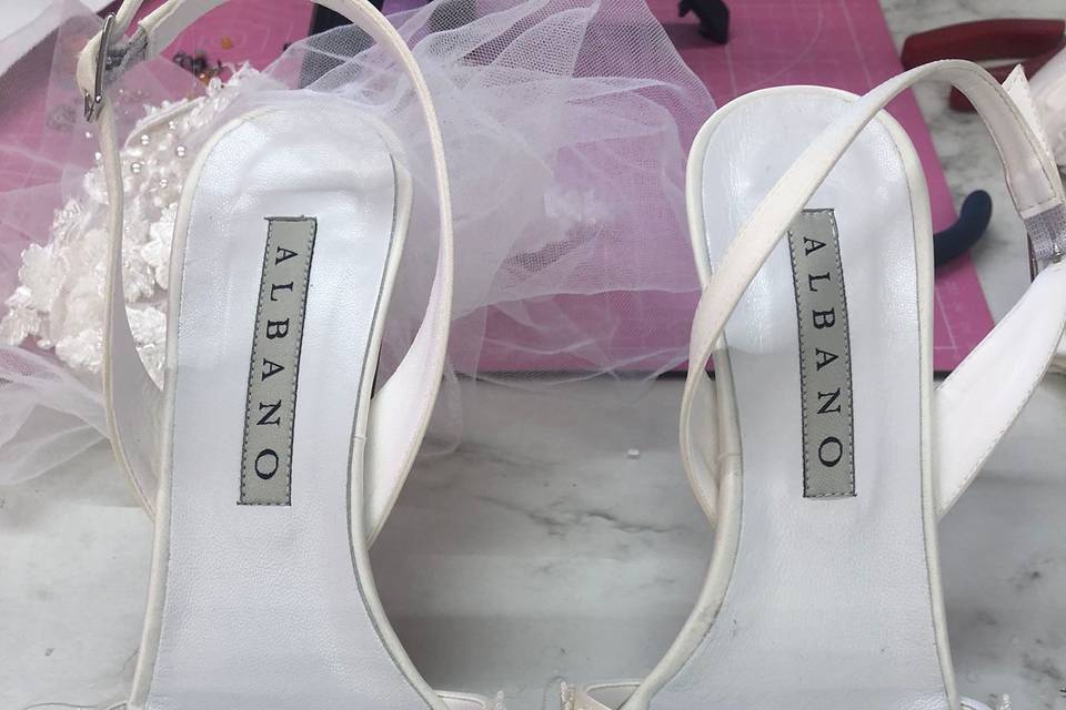 Personalizzazione scarpe sposa