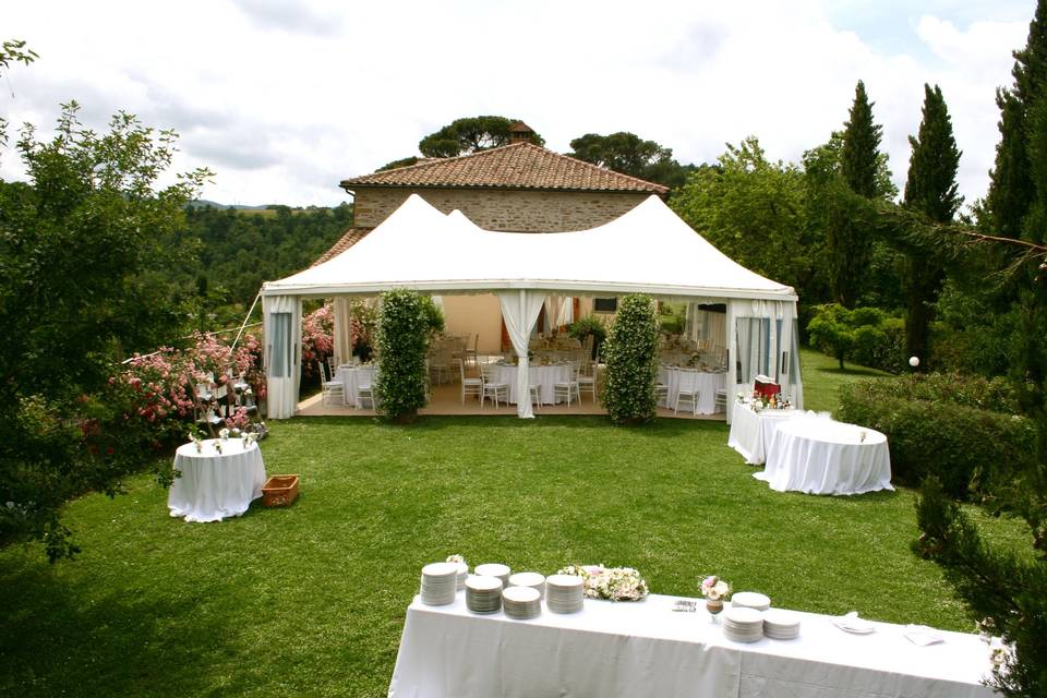 Gazebo nel giardino