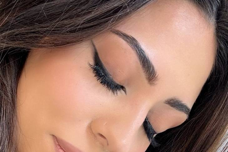 Soft smokey glam
