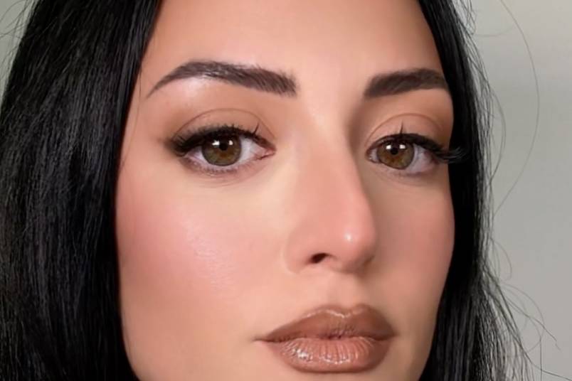 Luxury glam bride
