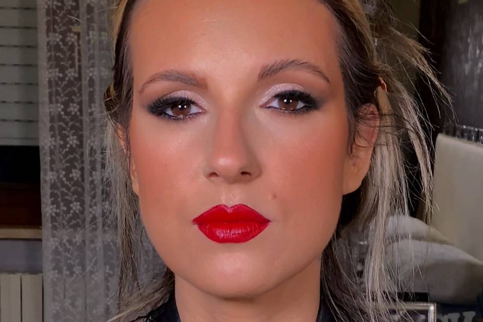 Trucco sposa classica