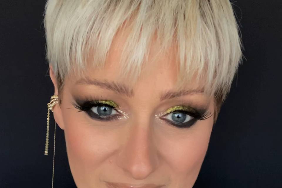 Pop color makeup look