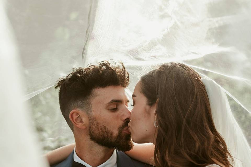 Kissssss