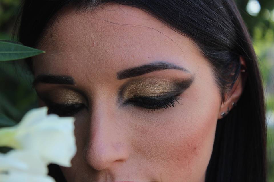 Trucco gold