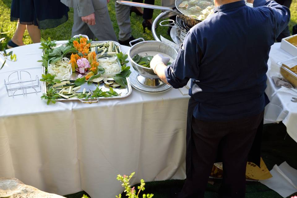 Buffet in attesa degli sposi