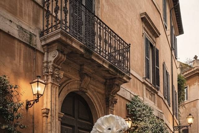 I Fiori Capricciosi - FioriGiganti di carta Sculture di carta