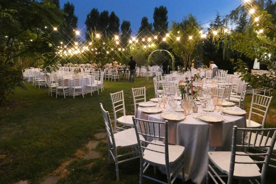 Allestimento cena parco