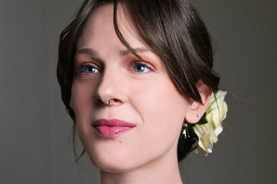 Trucco naturale sposa