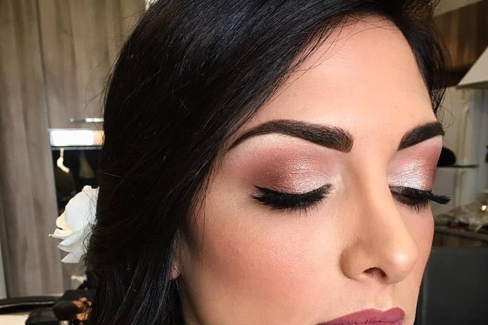 Trucco sposa tonalità rosata