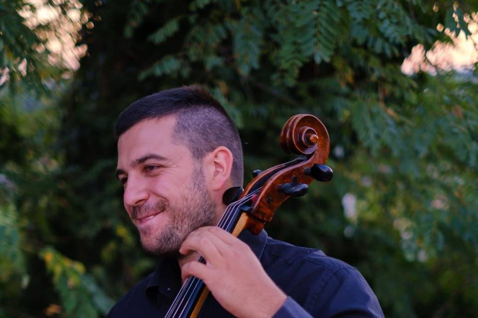 Davide, violoncello